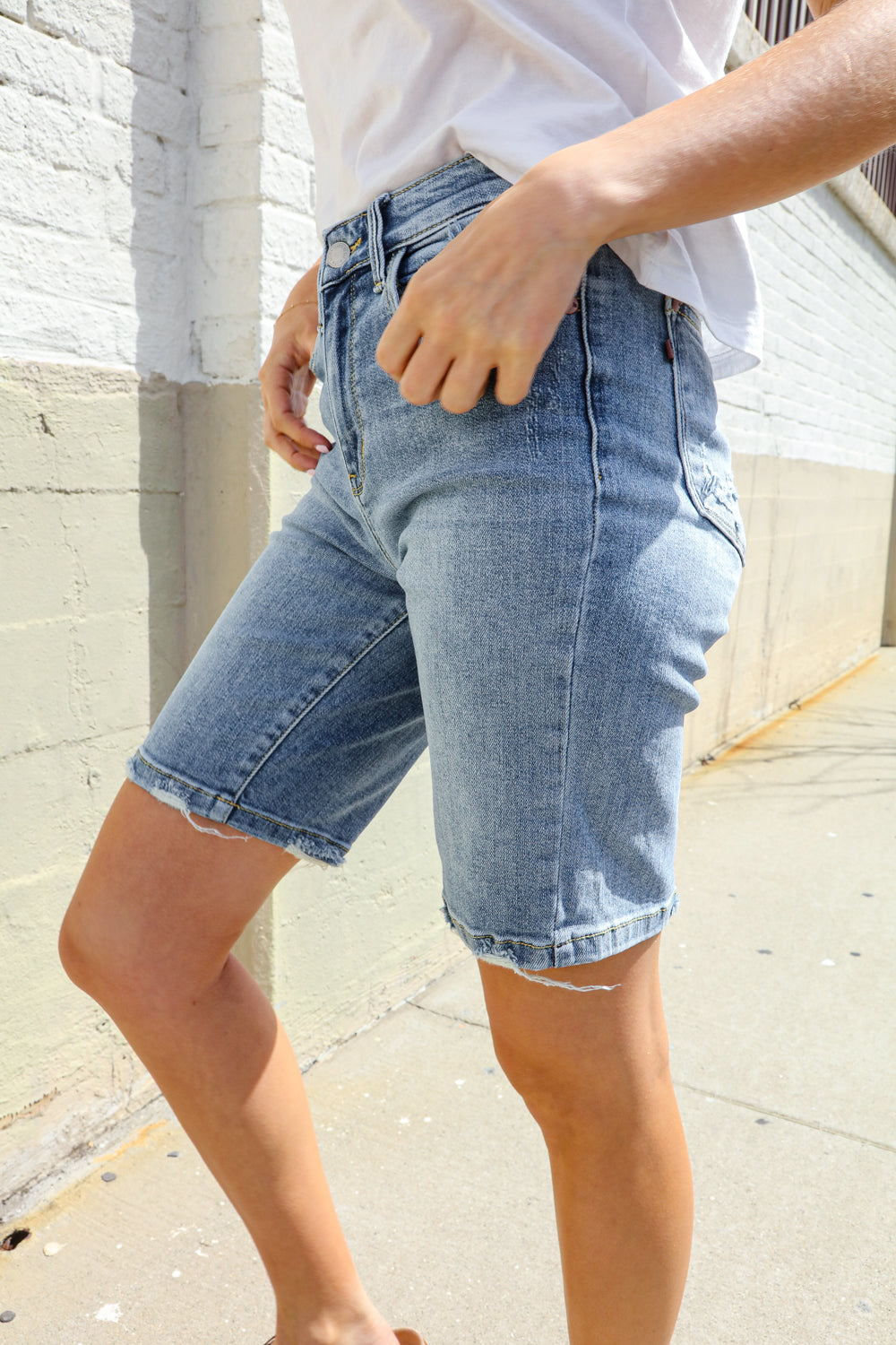 Judy Blue Light Wash Midrise Stitch Hem Denim Shorts